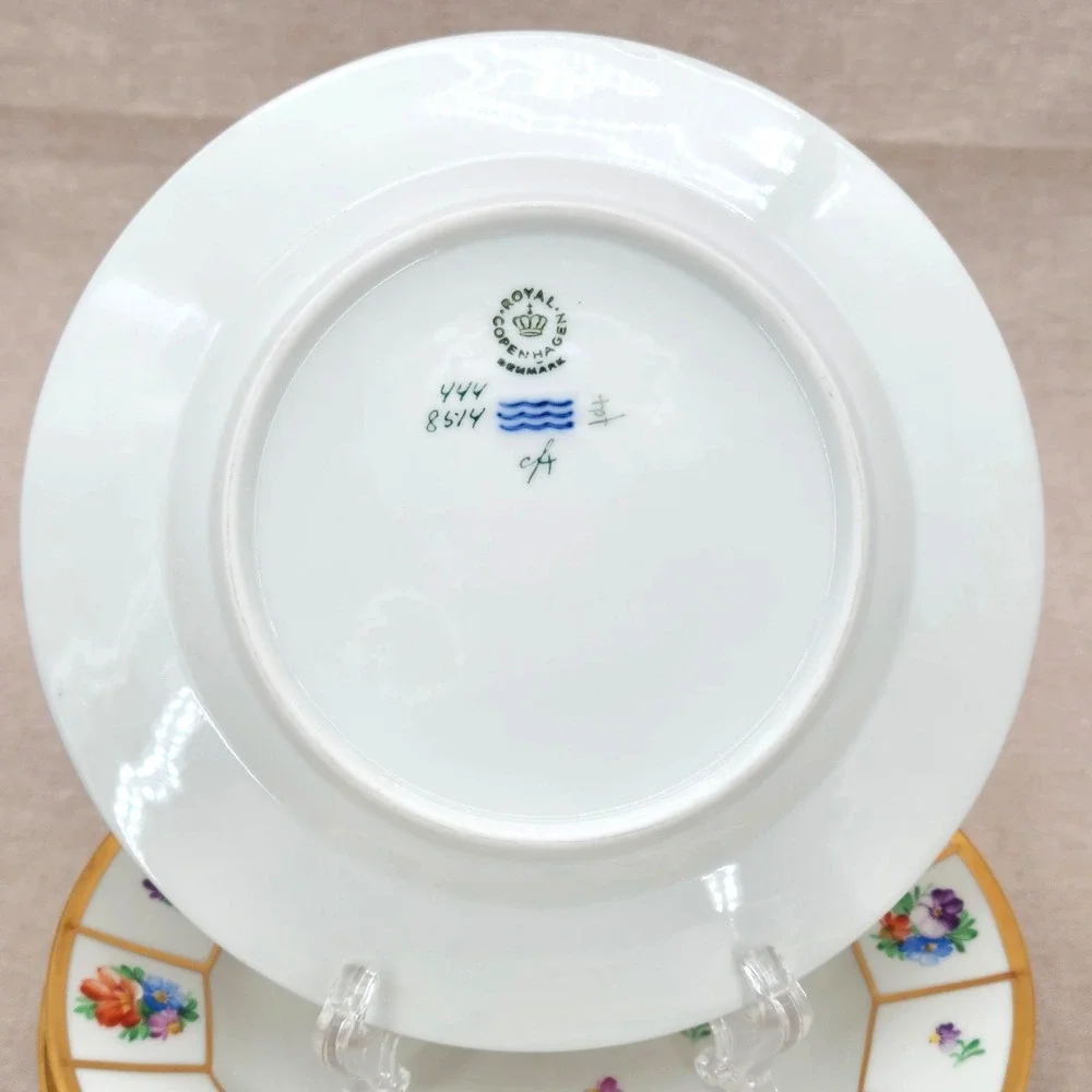 4 settings - Royal Copenhagen 'Henriette' 7.625 Inch SALAD PLATES #444-8514